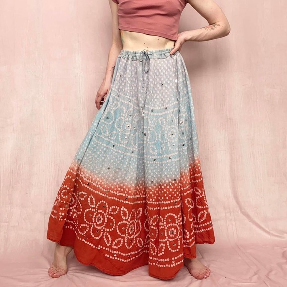 Vintage Max Mehra Red Blue Tie Dye Flowy Sparkly Sequins Maxi Skirt, Fits S-XXL - Picture 2 of 4